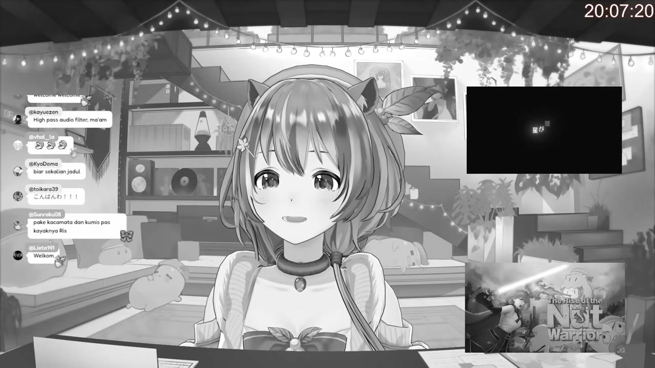 [B&W Filter] Risu Becomes a Retro Proclamation Broadcast with a Vintage Mic