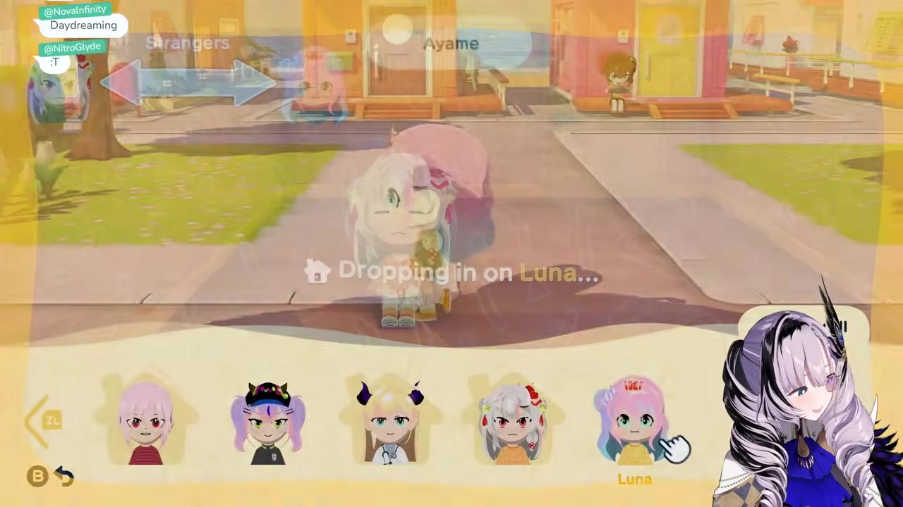 [TomoLife] Reine proudly shows off her 3 HoloMiis with no time for outfits